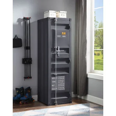 Cargo Wardrobe / 35926