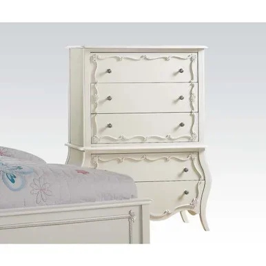 Edalene Chest / 30515