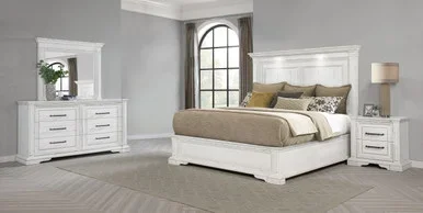 McKinney 4-piece Eastern King Bedroom Set Vintage White / CS-215871KE-S4