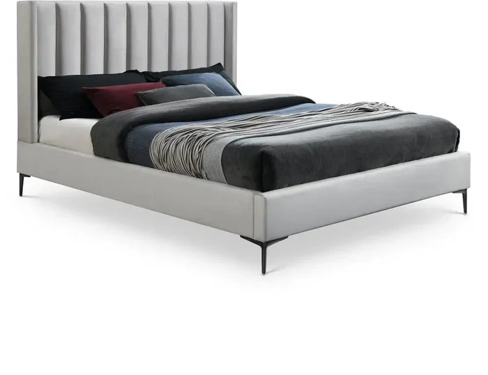 Meridian Furniture – Nadia Cream Velvet Full Bed – NadiaCream-F