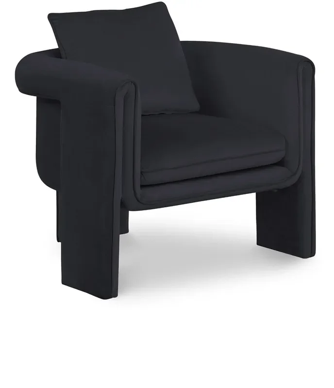Meridian Furniture – Sloan Black Velvet Accent Chair – 424Black