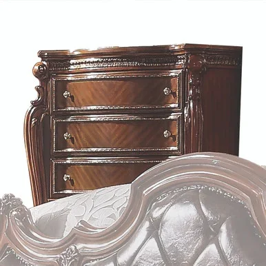 Picardy Chest / 27846