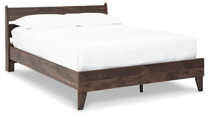 Signature Design by Ashley – Calverson Full Panel Platform Bed in Mocha