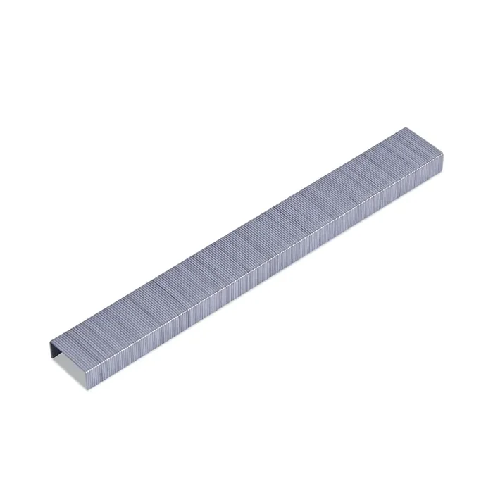 Universal® Standard Chisel Point Staples, 0.25″ Leg, 0.5″ Crown, Steel, 5,000/Box, 5 Boxes/Pack, 25,000/Pack